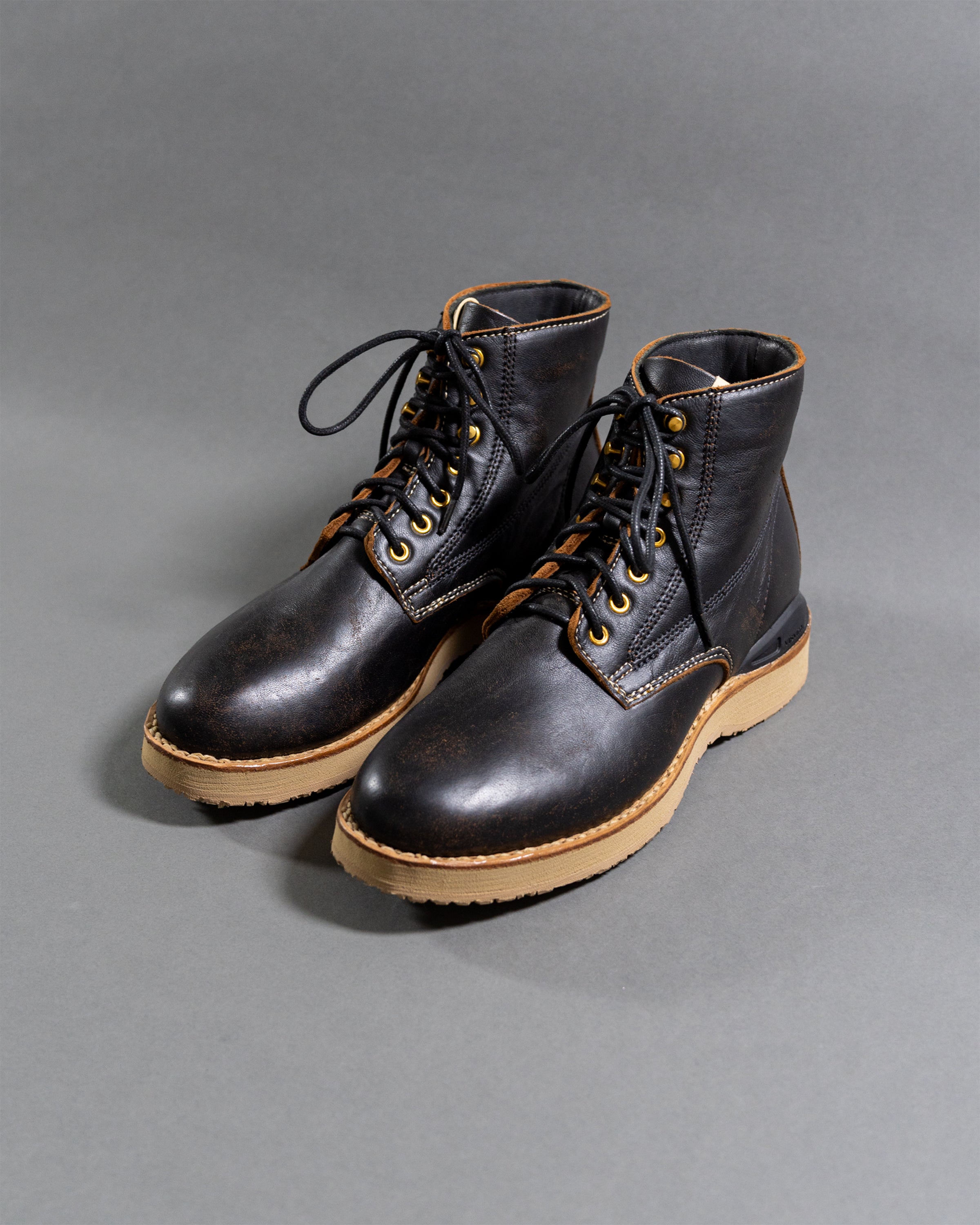 Virgil Boots-Folk 122202002004 Black - Main Image