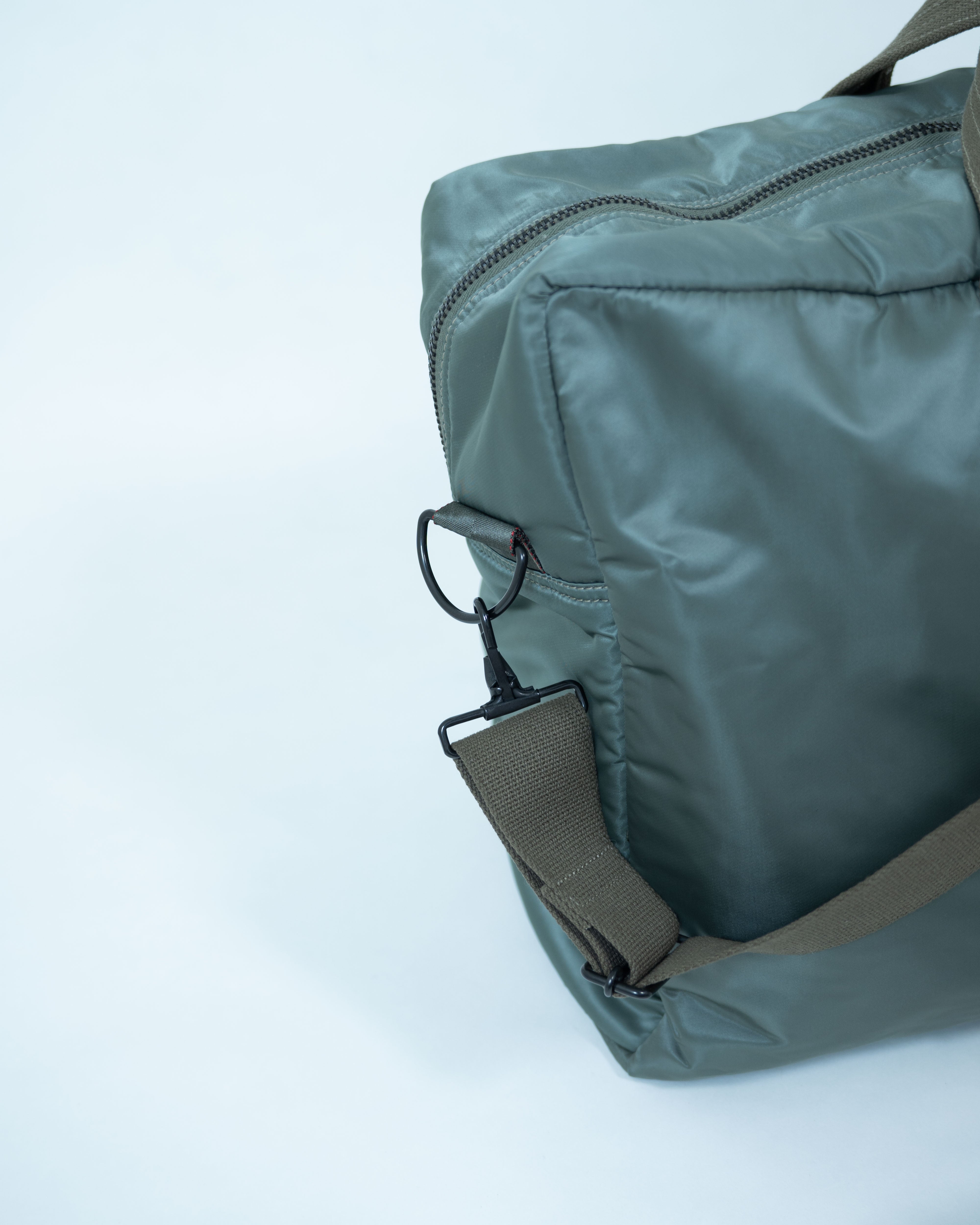 Aviator's Kit Bag / Nylon MA22102 | Sage Green