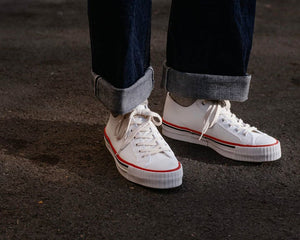 Open image in slideshow, Low Cut Sneaker | 3200 - The Signet Store
