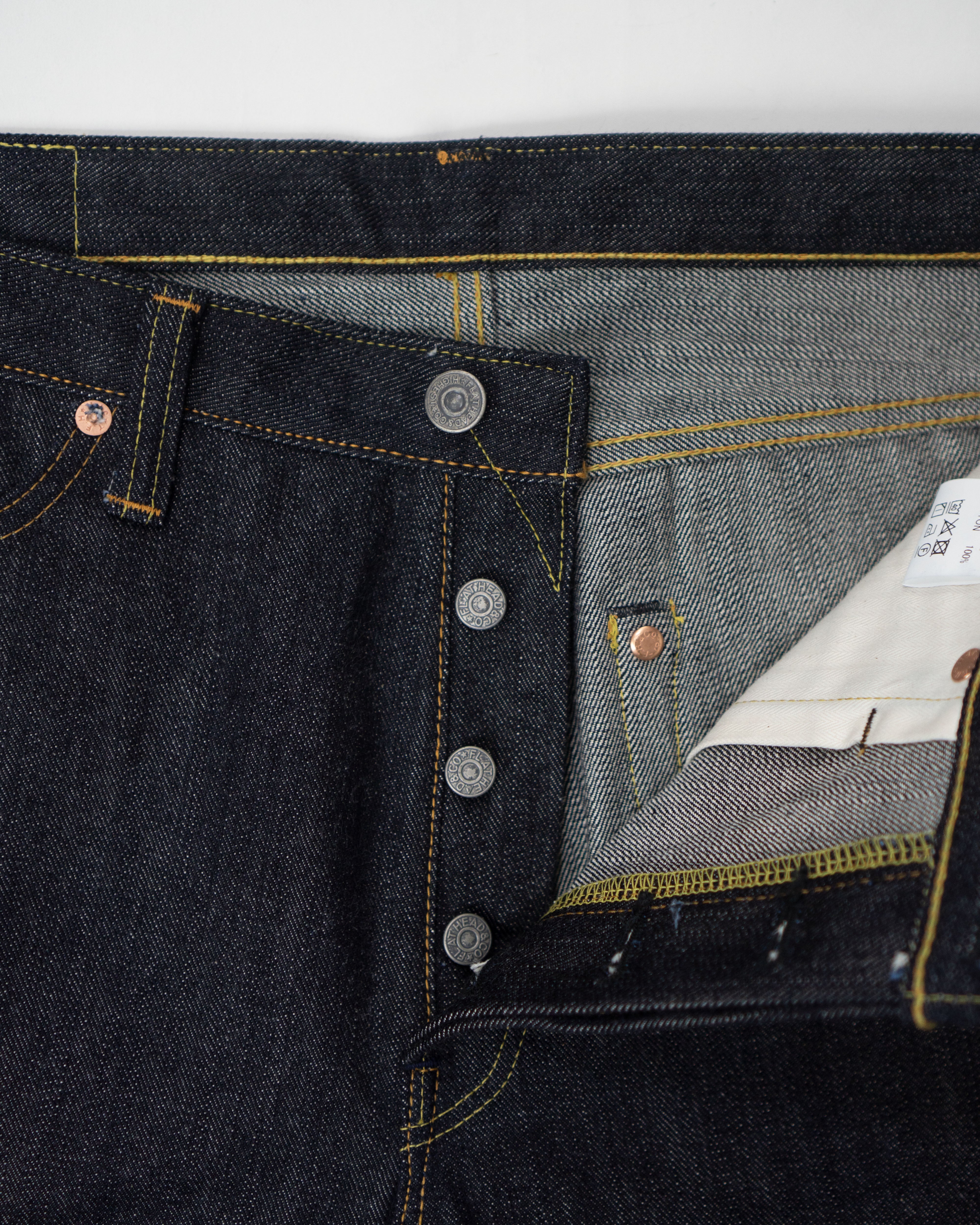 Tight Tapered Jeans | FN-D109XXX