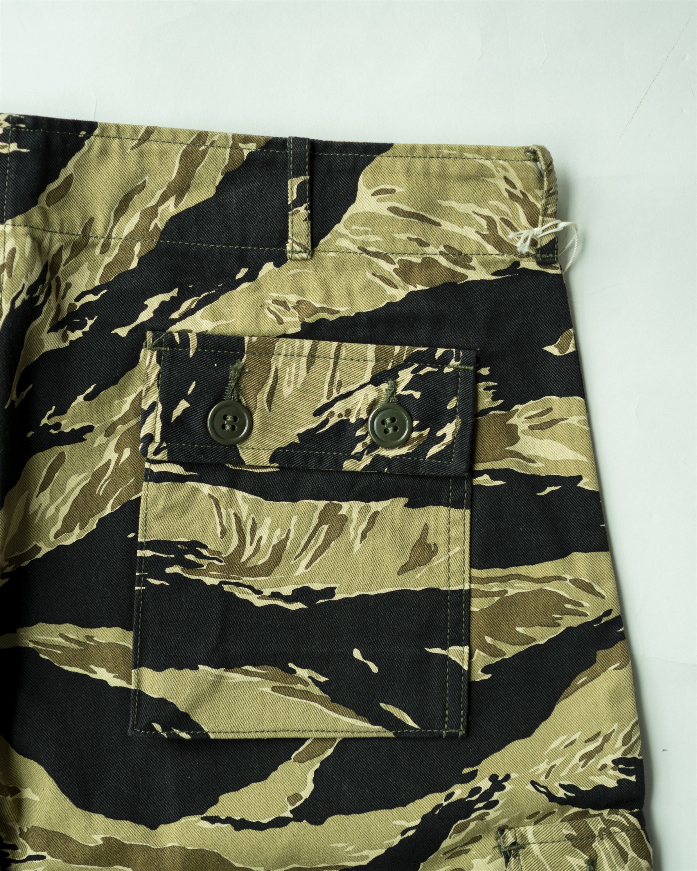 Tiger Camouflage Shorts / Gold Tone - Washed | MP20002