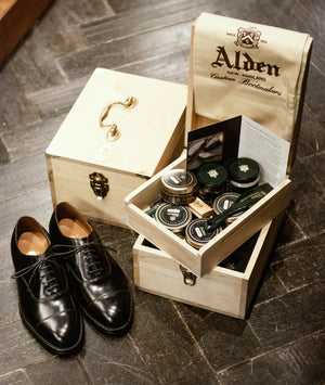 Wooden Valet Box w/ Brass Trim | 5601B, Alden - The Signet Store