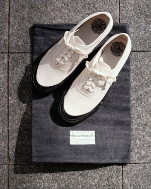 Open image in slideshow, USN Cotton Canvas Deck Shoes | MA18019, The Real McCoy&#39;s - The Signet Store
